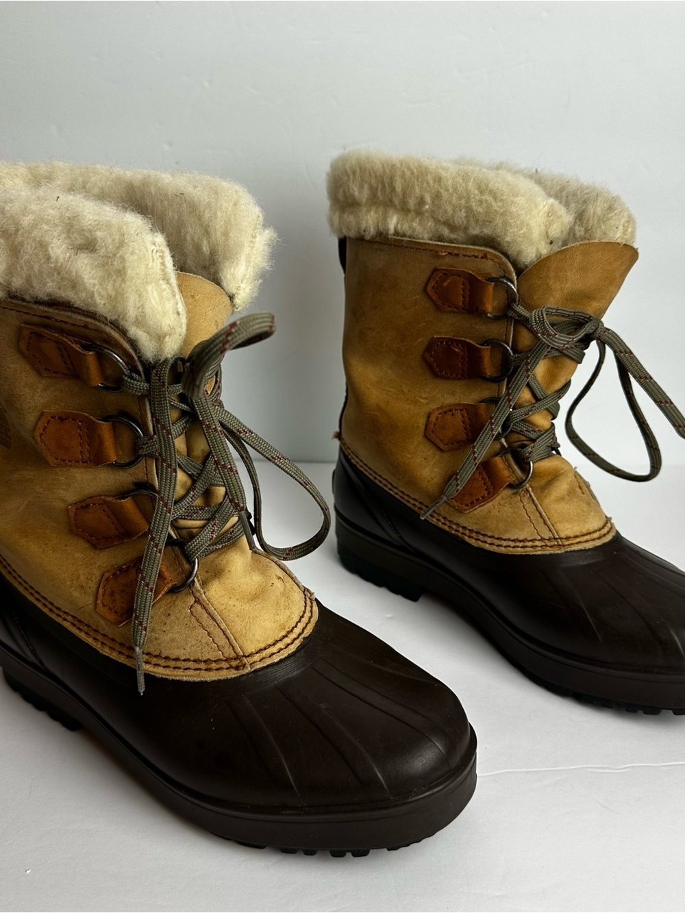Vintage 90s Sorel Alpine Boots Women's 7 Hand Crafted Canada Caribou Leather